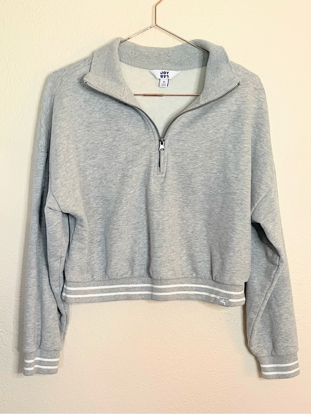 JoyLab Gray Cropped Quarter Zip Sweatshirt M - Picture 3 of 8